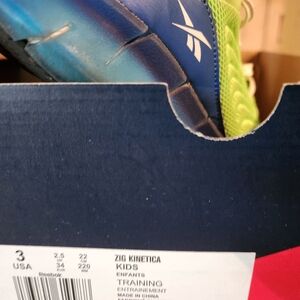 Gently used good condition...Kids sneakers